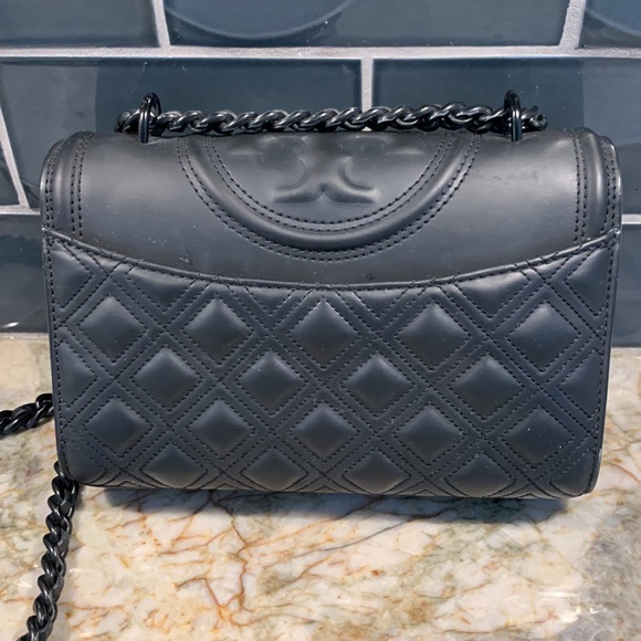 Tory Burch Matte small Fleming Convertible Shoulder Bag - Picture 3 of 9